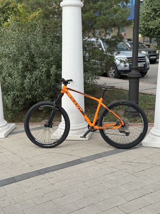 Велосипед GIANT