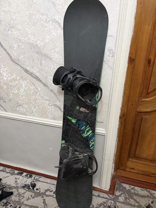 Сноуборд в комплекте Burton