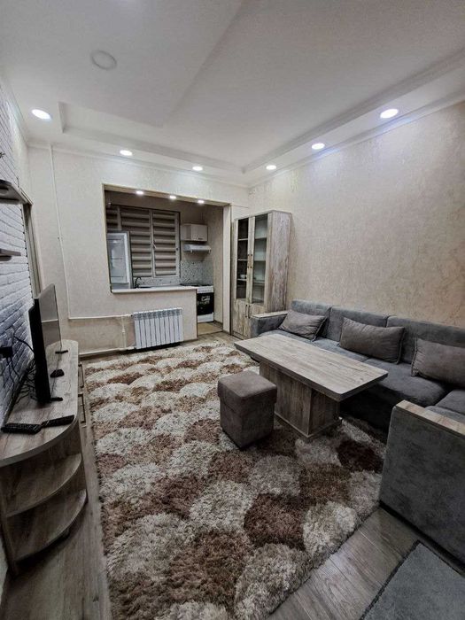 Квартира Тинчлик, Кинотеатр Гунчада ижарага берилади