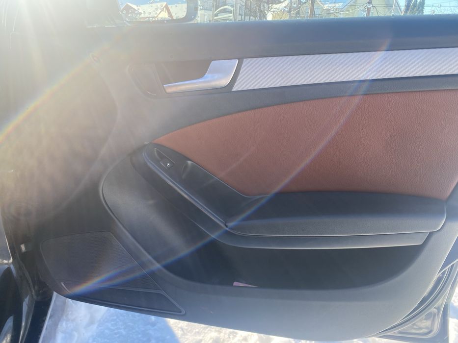 Vand interior piele Audi a4b8 cotiera fete de usi