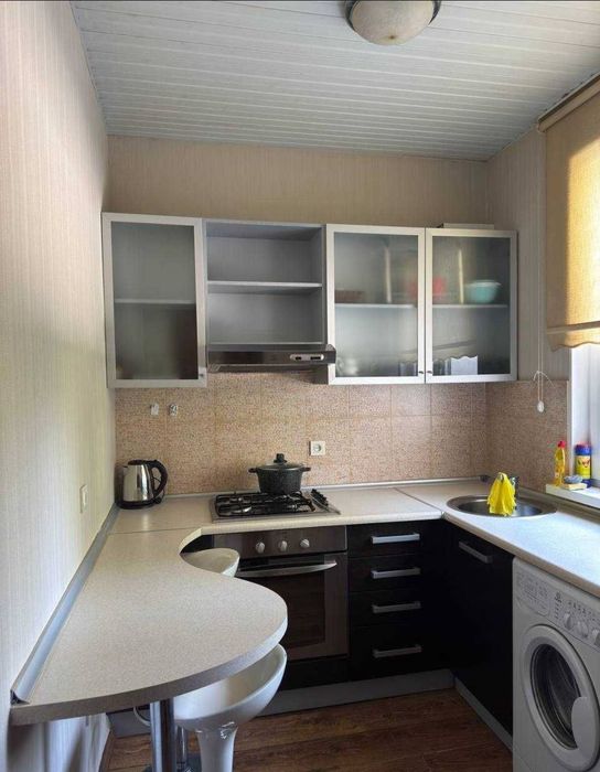 Продаётся квартира в Мирзо Улугбеке Ор БИЙ метро, художники