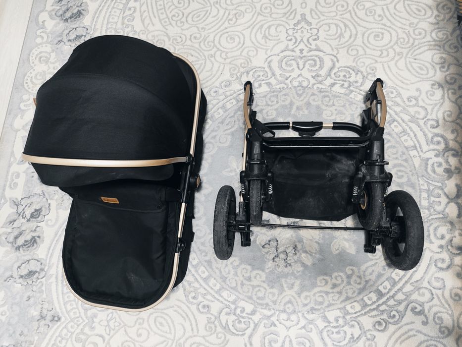 Детская Коляска 3 в 1