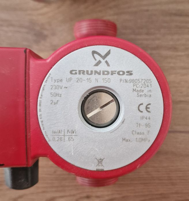 Vând pompe recirculare Grundfos/Wilo