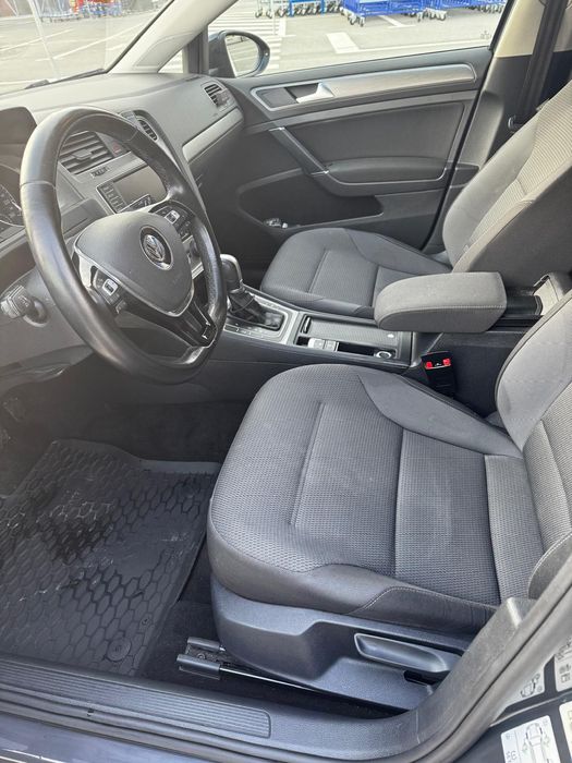 Volkswagen Golf 7 DSG 1,6 TDI Blue Motion