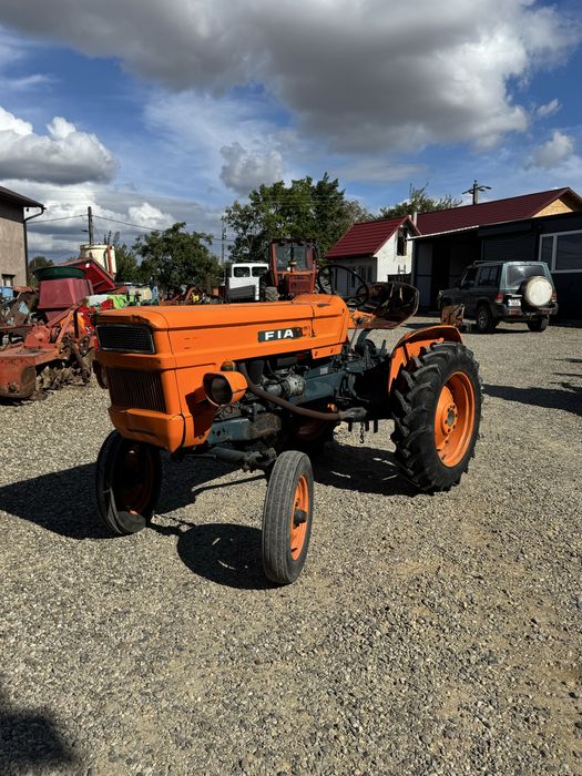 Vand tractor fiat 250