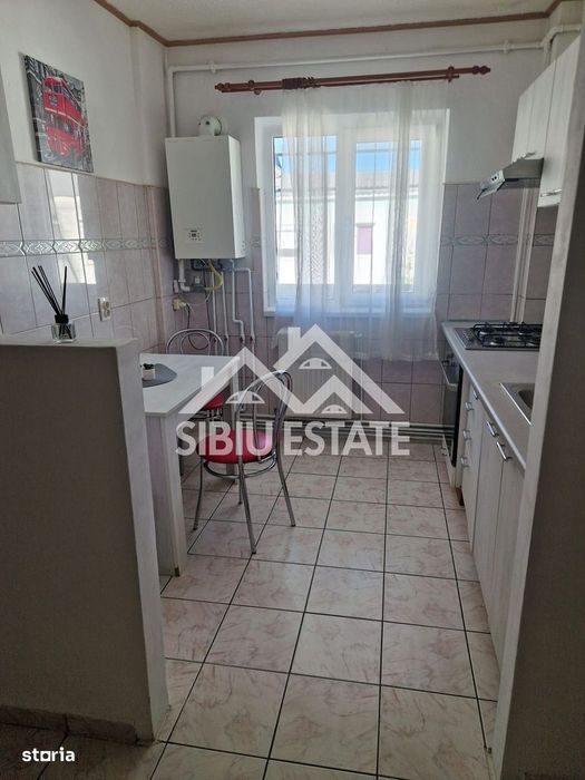 Apartament decomandat 2 camere, pivnita Zona Siretului – Sibiu 45 mp — fotografia 3