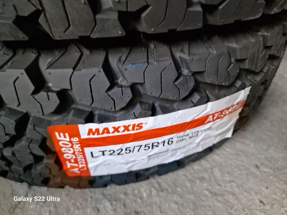 225 75 16 Maxxis  АТ980Е10PR   Замъка Ямбол