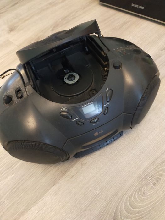 Аудиосистема LG CD -323AX