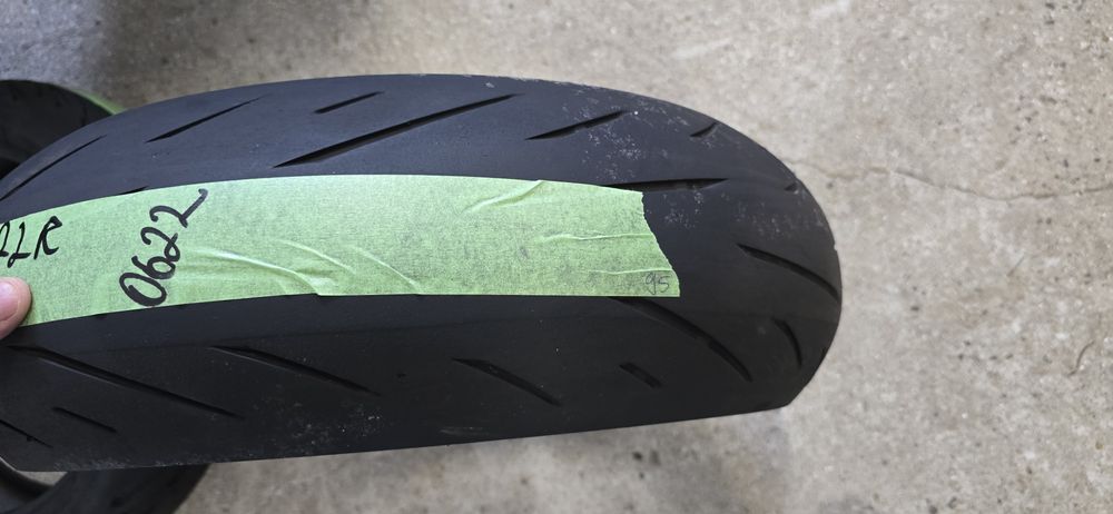 Anvelopa moto spate 180/55zr17 Bridgestone battlax hypersport s22r