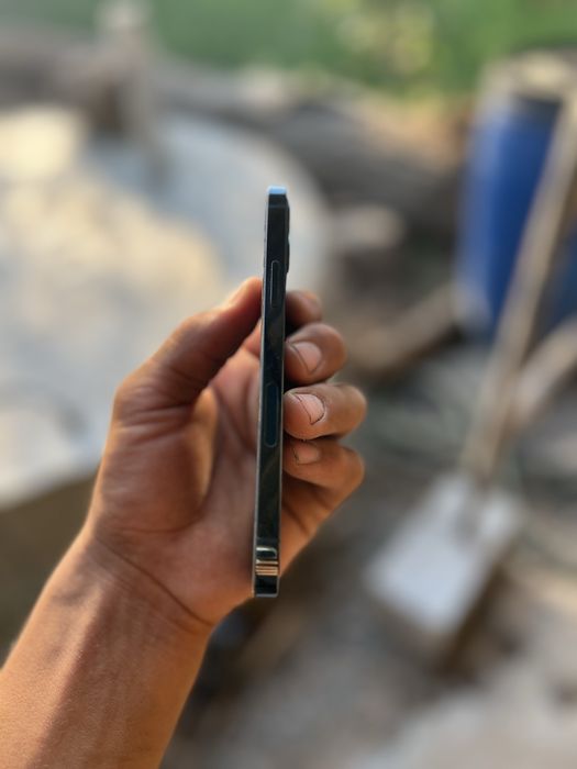 Iphone 12 pro xolati yaxshi