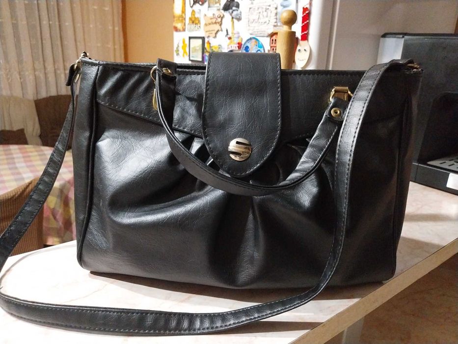 Дамски чанти по 5€