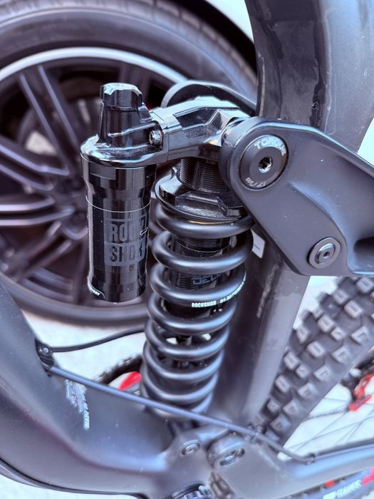 Капли DT Swiss FR1950 29” 12x157мм, Rockshox Super Deluxe Select+ 225мм