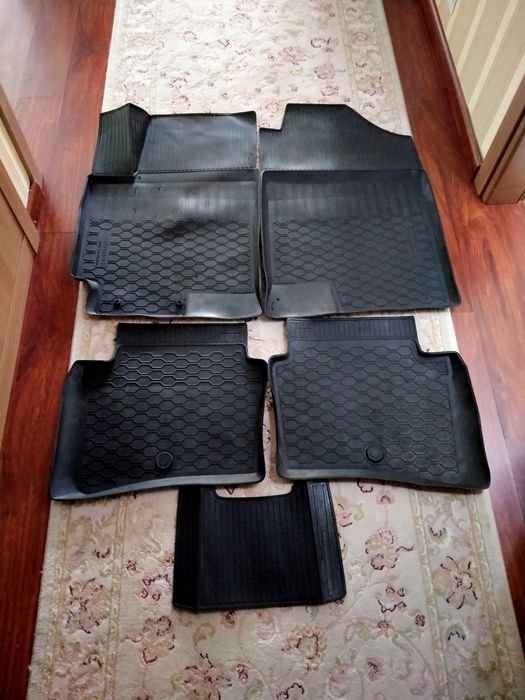 Полики на Акцент