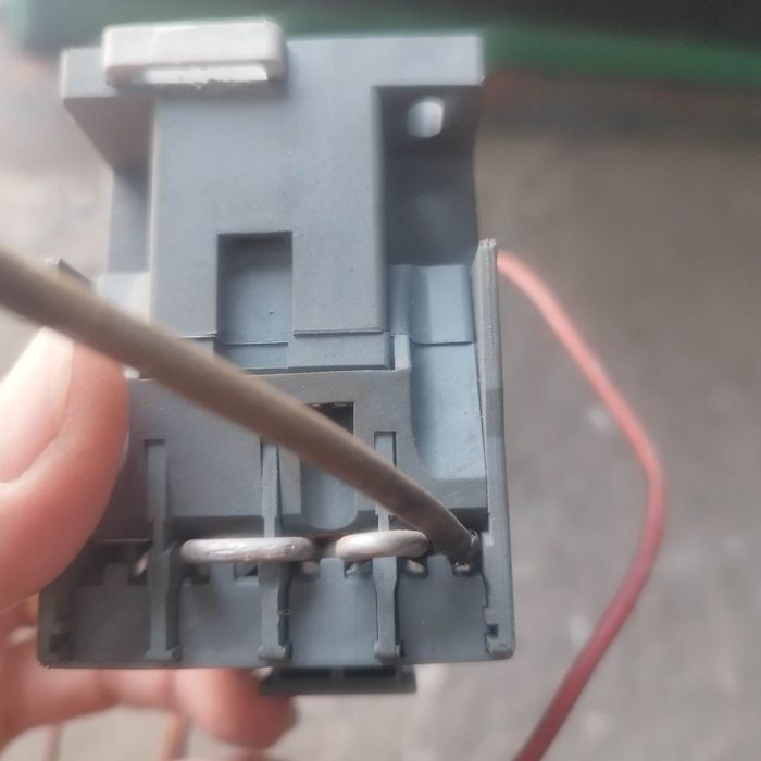 Автомат электрический.