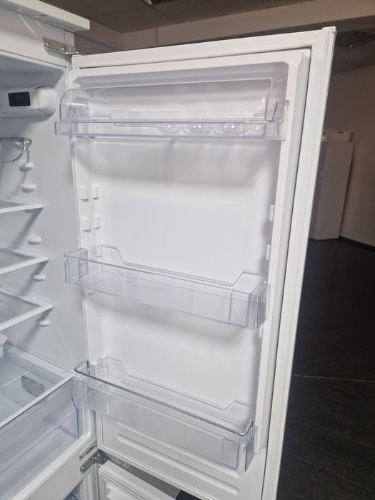 Хладилник за вграждане Ikea 185 см