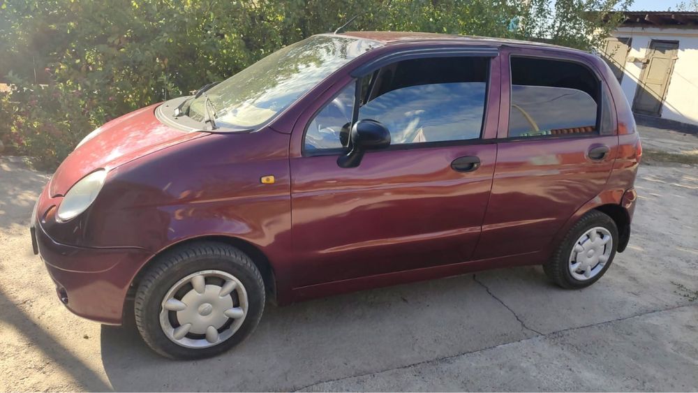 Продаю машину срочно