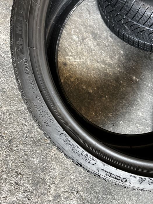 2 anvelope iarna 245/35/20 , Michelin , 7 mm !