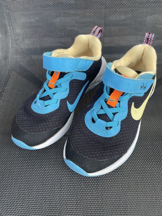 Adidasi Nike copii,marimea 29,5
