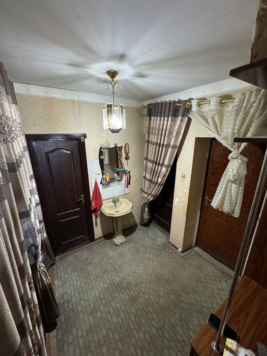 3 хонали уй сотилади