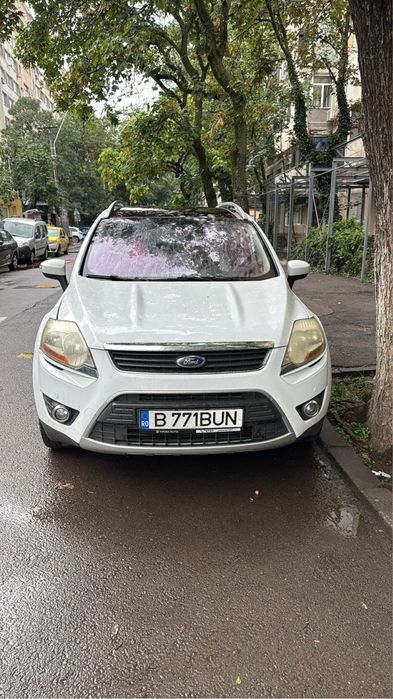Vand sau schimb ford kuga