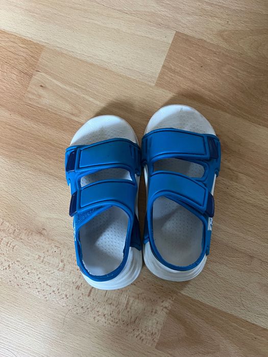 Детски сандали Adidas