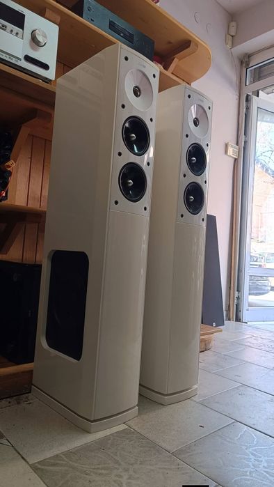 Дизайнерски Трилентови тонколони Jamo