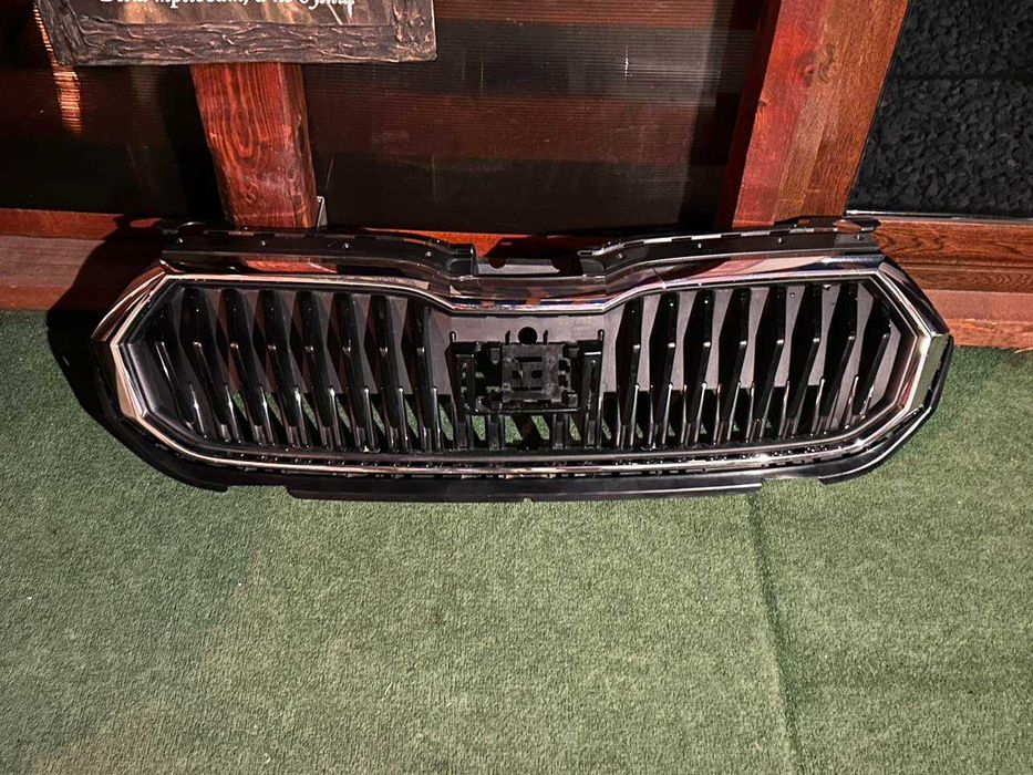 решетка радиаторна Skoda Fabia IV след 2021г. #075SA.