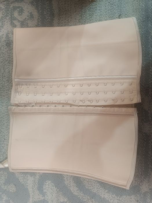 Корсет подтяжка.