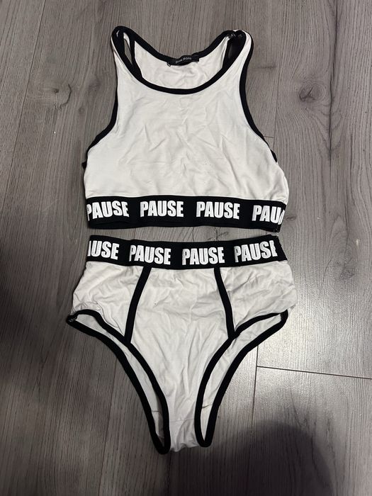 нов сет/комплект pause jeans