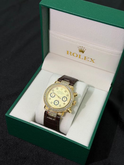 Золотые часы ROLEX