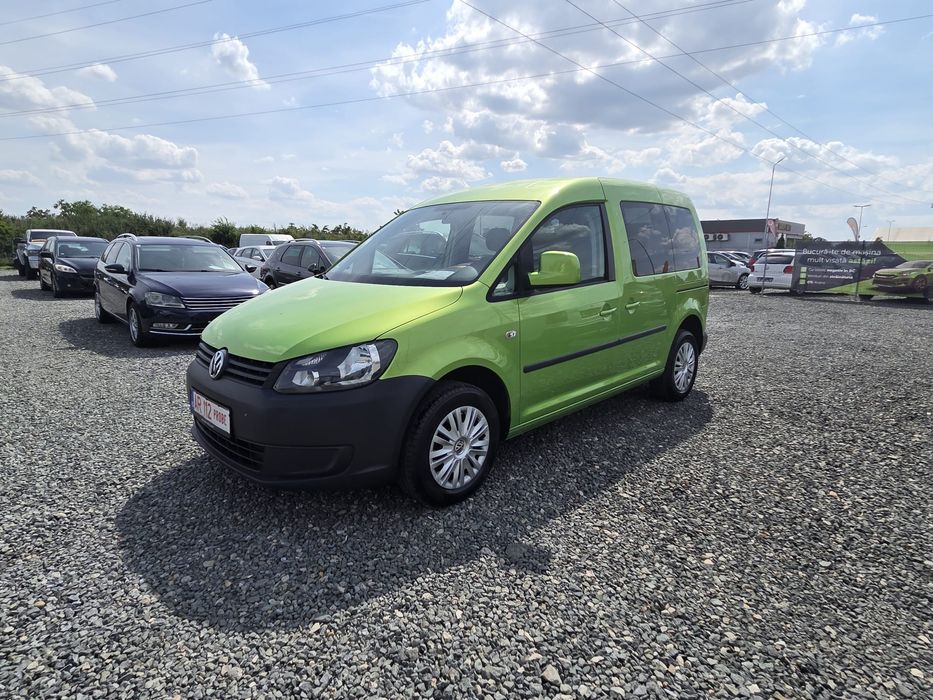 VOLKSWAGEN Caddy