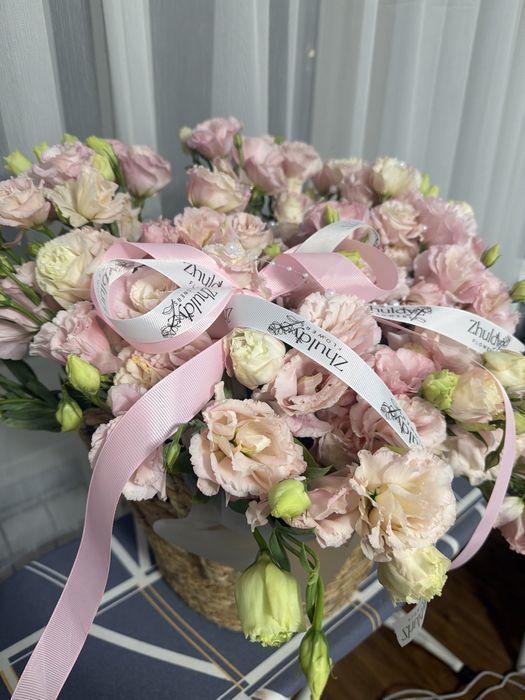 Цветы свежвый, очень крассивый