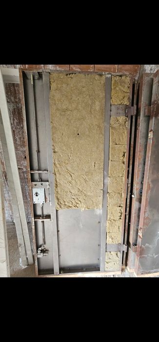 Метални врати на марката Солид!