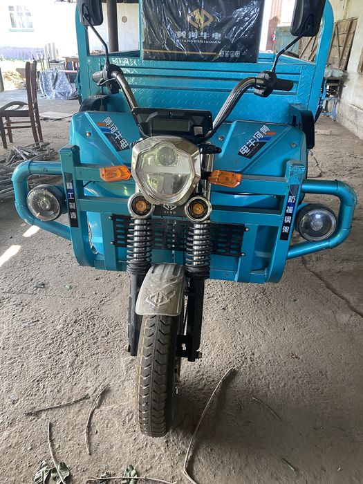 Продам трицикл электрический