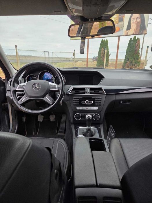 Mercedes Benz C250