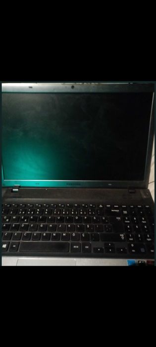 Laptop de vânzare