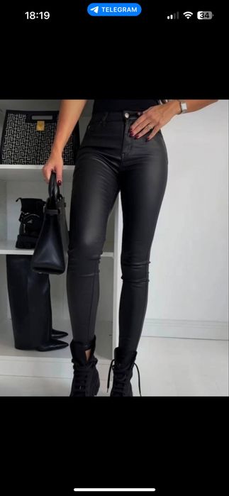 Женские джинсы под кожу, теплые, отлично тянуться