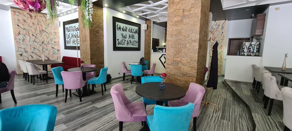 Canapele ,scaune, mese pentru restaurant, cafenele, HORECA, bistro