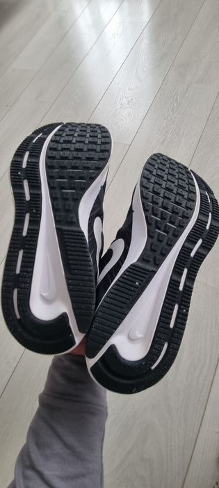 Мъжки маратонки NIKE SWIFT 3 (42.5)