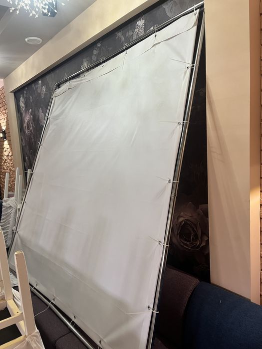 Продам пустой белый баннер 2м&2м