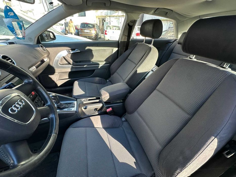 Vând Audi A3 Automată