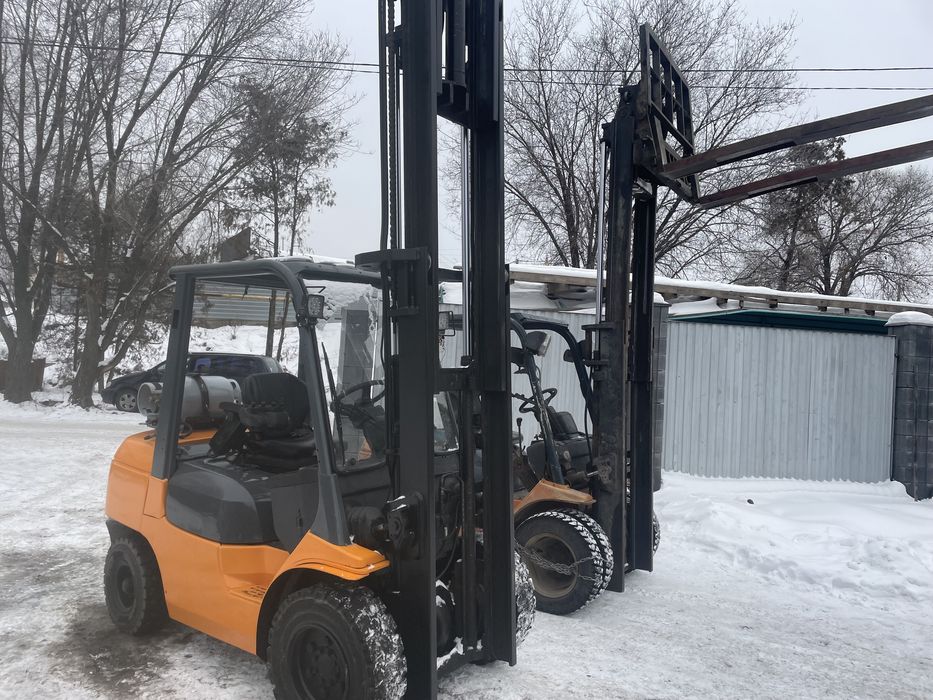 Кара, Вилочный погрузчик Услуги вилочных погрузчиков! От 2 до 4 тонны.