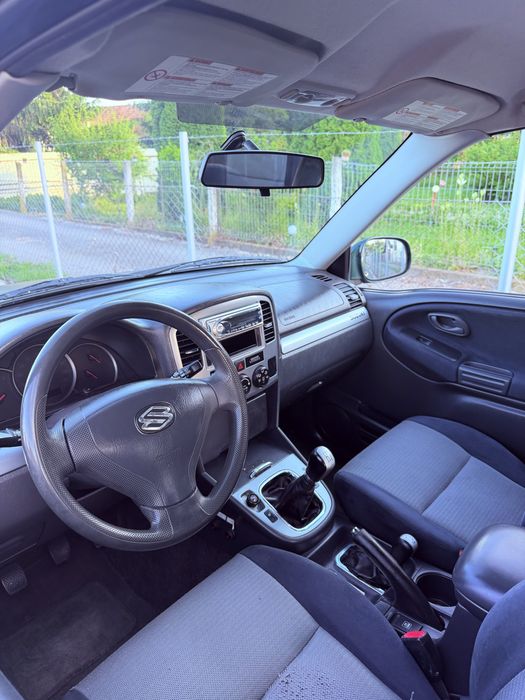 Suzuki Grand Vitara 1.6i 16V  4x4 Mic\Mare 2003