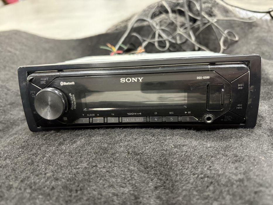 Magnitafon Sony DSX-GS80 сотилади