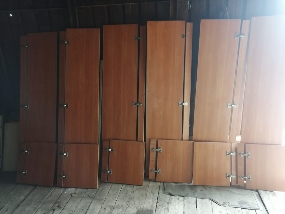 Ламинированные дверцы со шкафов