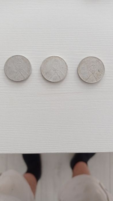 Monede:15bani,25bani,5lei,20lei,500lei,1000lei,5000lei