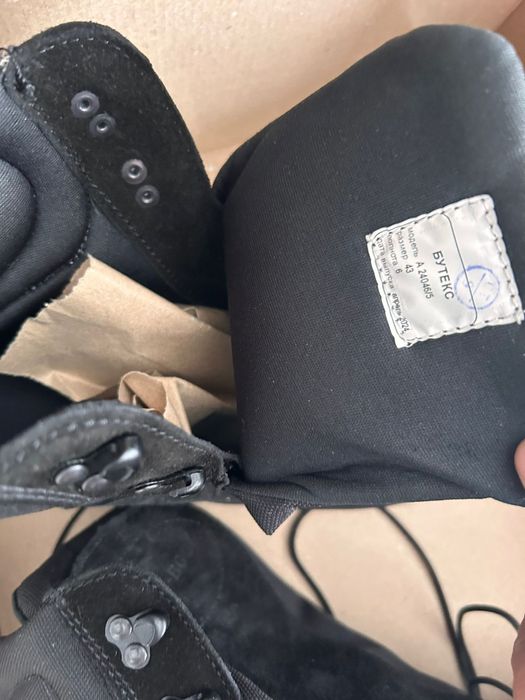 Продам спец обувь