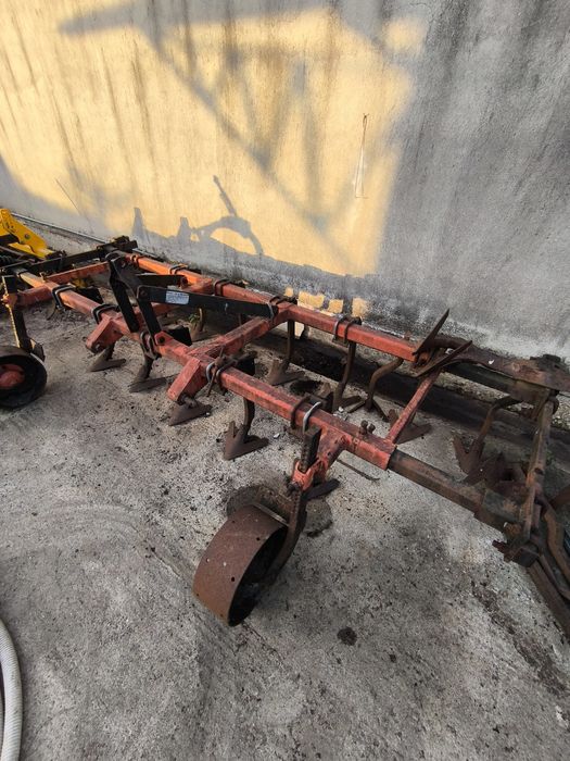 Култиватор навесен