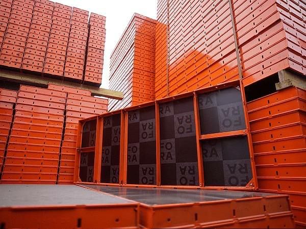 Телескопические стойки,опалубки,балки,финская фанера сдается в аренду