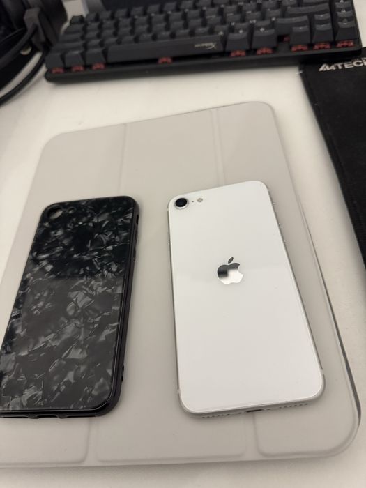 IPhone SE 64gb white 73%